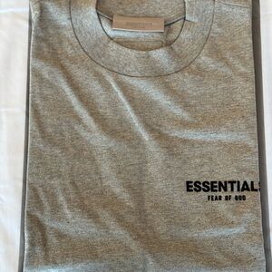Fear of God Essentials Mens “Dark Oatmeal” Tee. Brand New. SS22